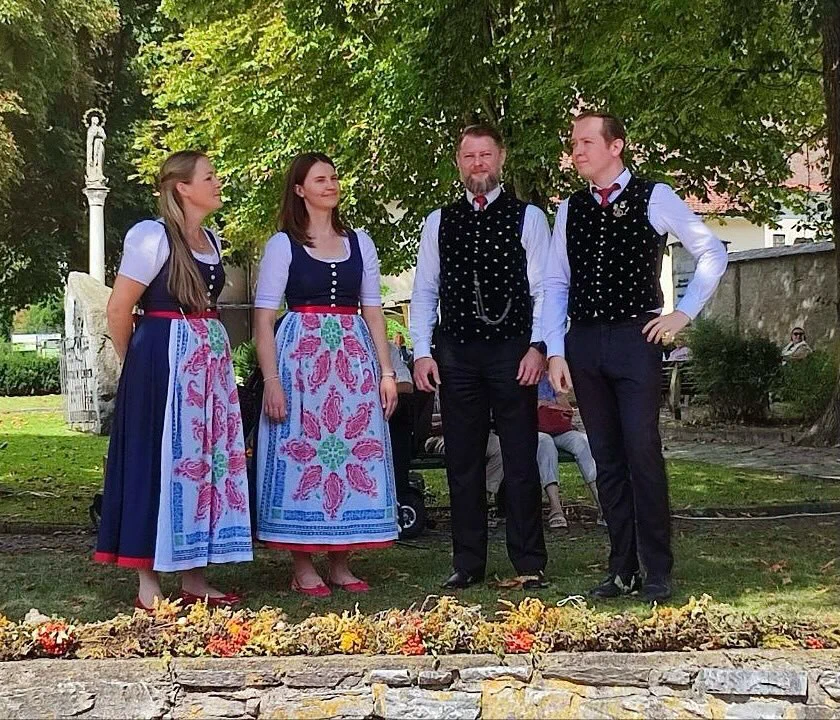 Quarinthia singt im Freien bei der Augustini-Liedertafel in Gurk.